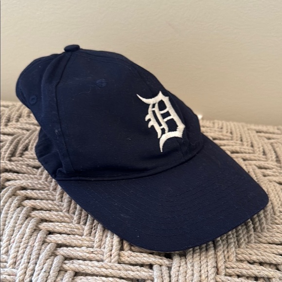 Detroit Tigers Kids Baseball Hat Cap Snapback Navy Blue White - Picture 1 of 4